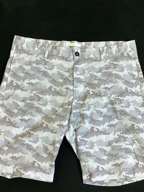 Robert Graham Cream and Brown Striped-Camo Button-Front Shorts